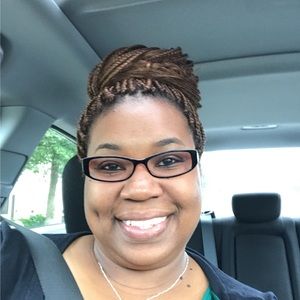 Meet your Posher, Tara